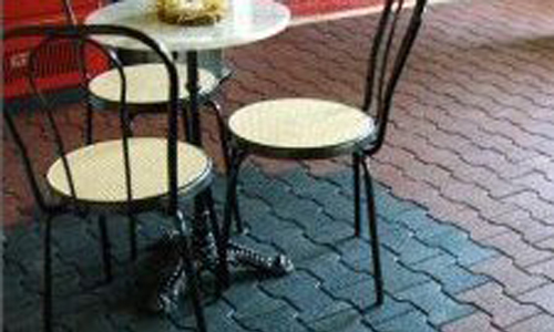 ErgoPave dogbone tiles in Cafe area