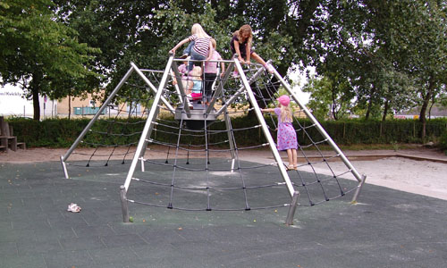 Playground flooring, Rosengaardsskolen