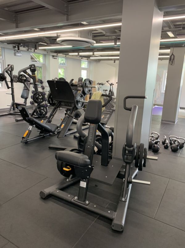 Thao_Dien_Gym_Rubber_Tiles_Rubber_Flooring_Fitness_Floor 1_800x800